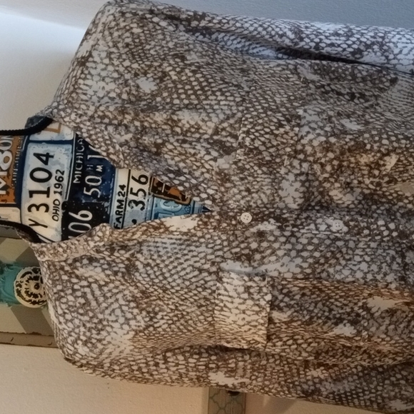 JONES NEW YORK Women's Snake Skin Print Muted Brown / White Flowing Blouse XL - Picture 4 of 8